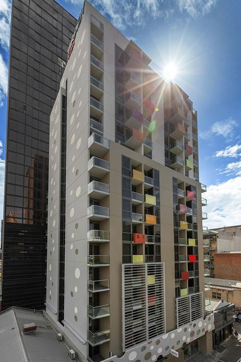 Brady Hotels Central Melbourne - Stayed 43