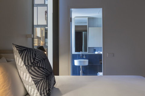 Brady Hotels Central Melbourne - Stayed 41