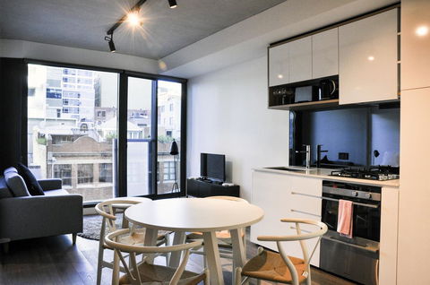 Mono Apartments On La Trobe Street - Stayed 0
