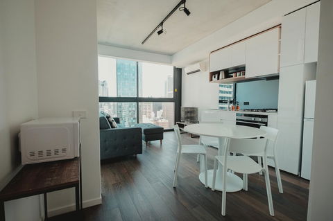 Mono Apartments On La Trobe Street - Stayed 1