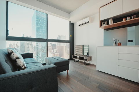 Mono Apartments On La Trobe Street - Stayed 2