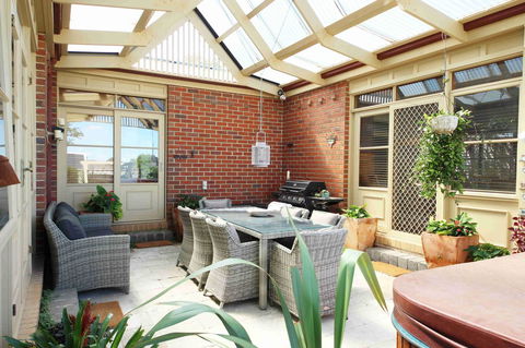 Oxford Rise Apartment - Stayed 15