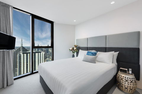 Imagine Lighthouse - Stayed 25