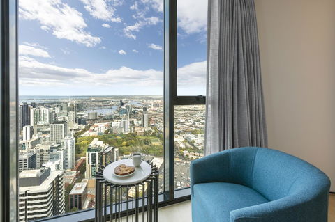 Imagine Lighthouse - Stayed 18
