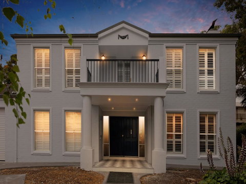 Sandymount - Stayed 21