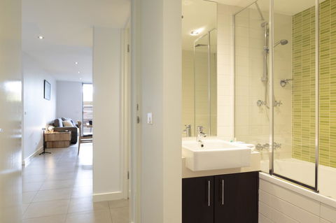 The Dolphin Apartments - Stayed 5