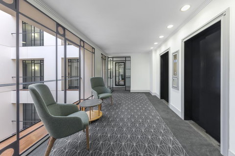 The Savoy Hotel On Little Collins Melbourne - Stayed 10