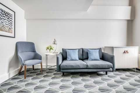 The Savoy Hotel On Little Collins Melbourne - Stayed 8