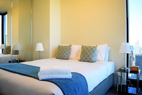 Melbourne SkyHigh Apartments - Stayed 24