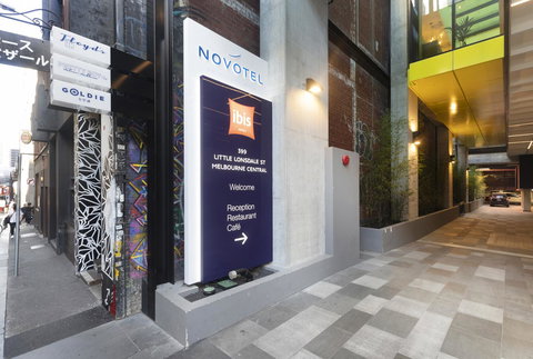 Novotel Melbourne Central - Stays Accommodation 31