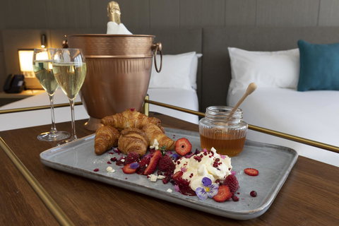 Novotel Melbourne Central - Stays Accommodation 41