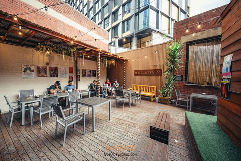 Nomads Melbourne Backpackers - Stayed 6