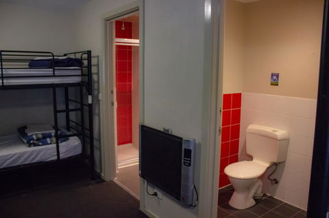 Nomads Melbourne Backpackers - Stayed 42