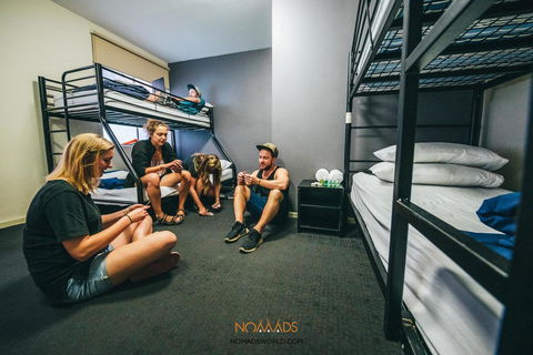Nomads Melbourne Backpackers - Stayed 32