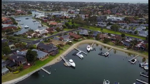 Waterfront Retreat - Stayed 1