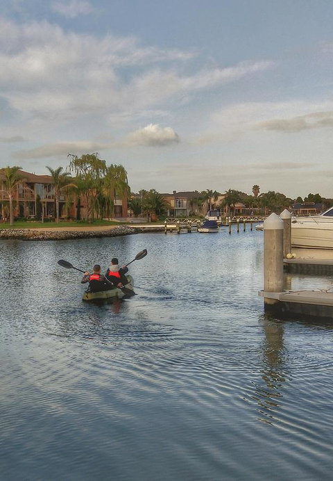 Waterfront Retreat - Stayed 11