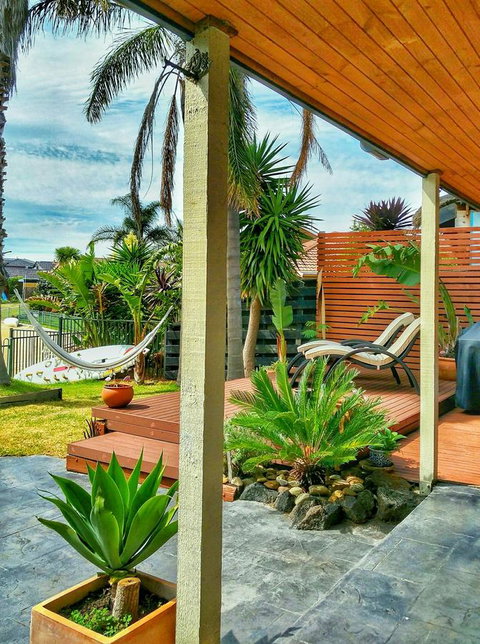 Waterfront Retreat - Stayed 9