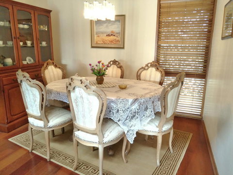 Waterfront Retreat - Stayed 16