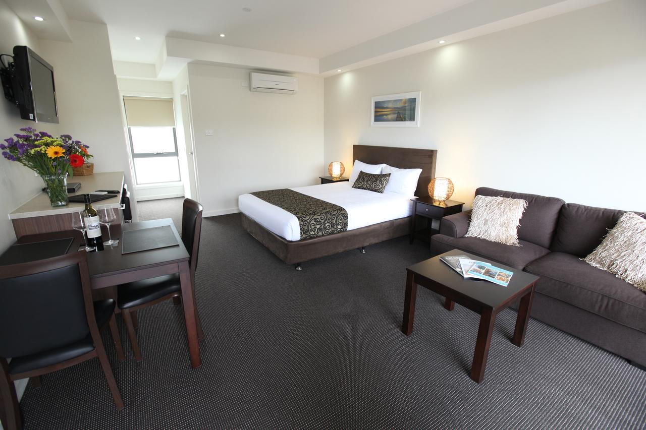 Langwarrin South VIC Stayed