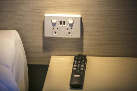 Nightcap At The Cheeky Squire - Stayed 11