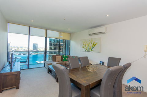 AKOM AT Docklands - Stayed 5