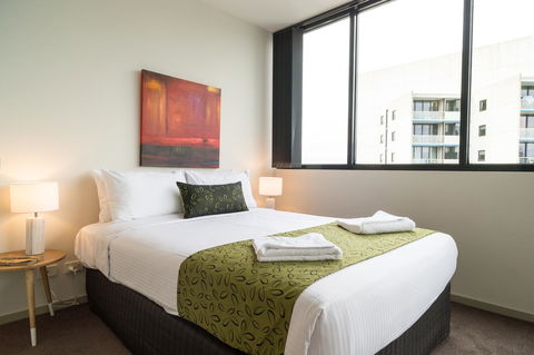 AKOM AT Docklands - Stayed 40