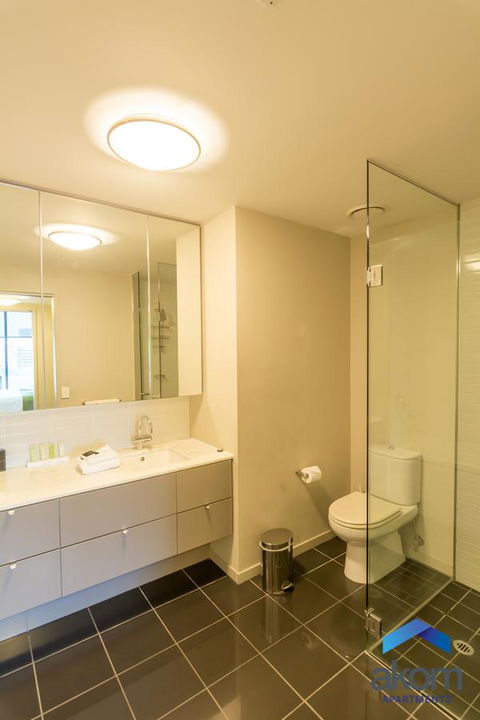 AKOM AT Docklands - Stayed 31