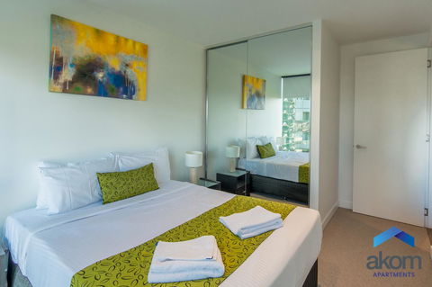 AKOM AT Docklands - Stayed 22