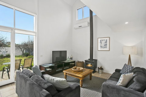 Terrace Lofts Apartments - Stays Accommodation 12