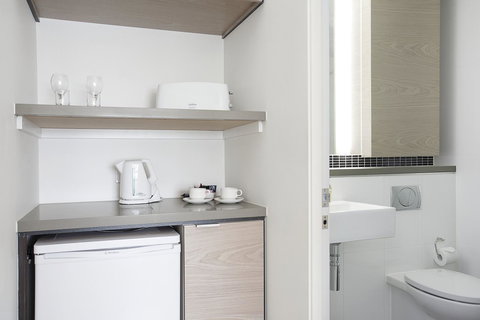 St Kilda Central Apartments - Stayed 14