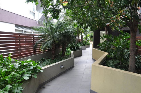 St Kilda Central Apartments - Stayed 8