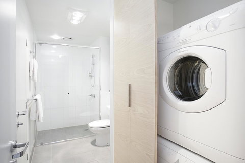 St Kilda Central Apartments - Stayed 9