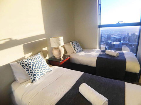 Sky City Serviced Apartment - Stays Accommodation 17