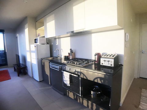 Sky City Serviced Apartment - Stays Accommodation 13