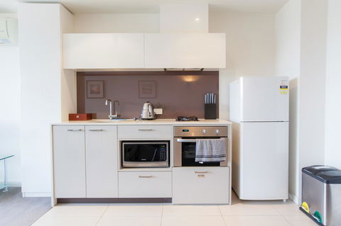 Southern Cross Serviced Apartments - Stayed 9