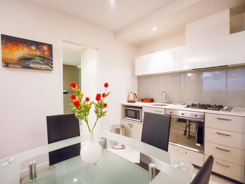 Southern Cross Serviced Apartments - Stayed 33