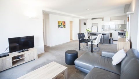 Southern Cross Serviced Apartments - Stayed 23