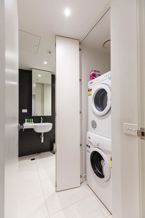 Southern Cross Serviced Apartments - Stayed 10
