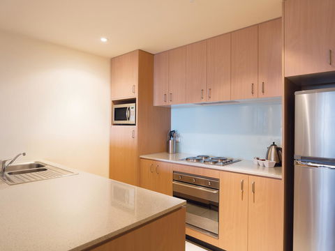 Oaks Melbourne On Lonsdale Suites - Stays Accommodation 5