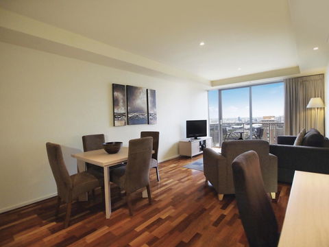 Oaks Melbourne On Lonsdale Suites - Stays Accommodation 2