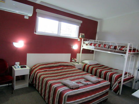 The Highlander Motel - 24HR Check In - Stayed 16