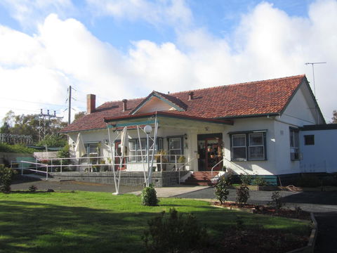 The Highlander Motel - 24HR Check In - Stayed 9