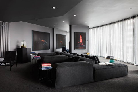 Shadow Play By Peppers - Stayed 20