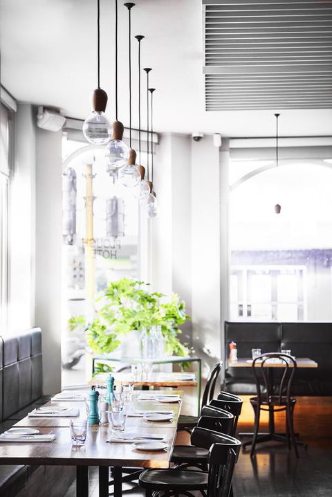 Plough Hotel - Stays Accommodation 18