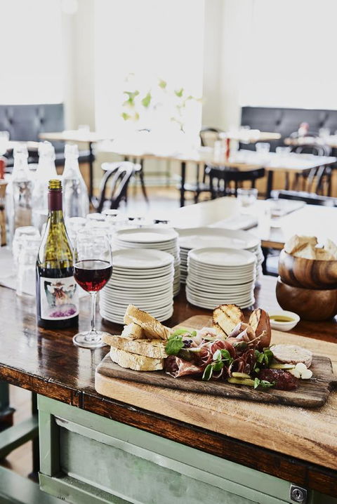 Plough Hotel - Stays Accommodation 23