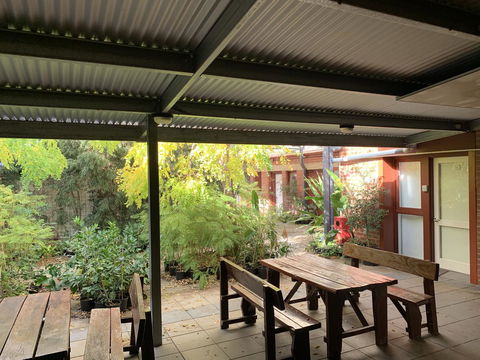 CROWN CENTRAL BUSINESS DISTRICT MOTEL - NO UNDER 18s - Stayed 2