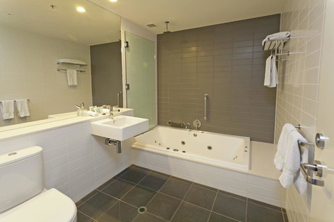 Causeway 353 Hotel - Stayed 35