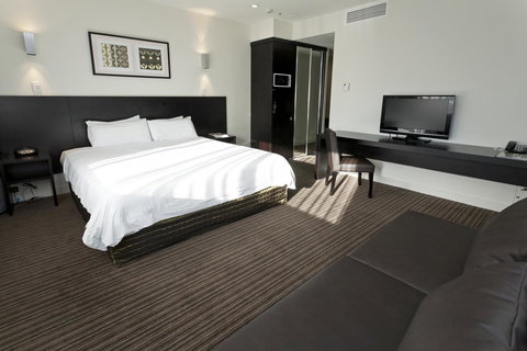 Causeway 353 Hotel - Stayed 8