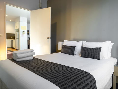 Riverside Apartments Melbourne (formerly Best Western Riverside Apartments) - Stays Accommodation 24