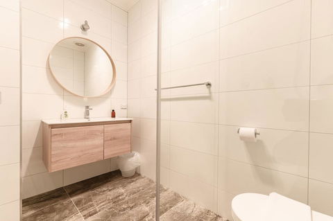 Unique 3 Bedroom Central CBD Townhouse - Stays Accommodation 9